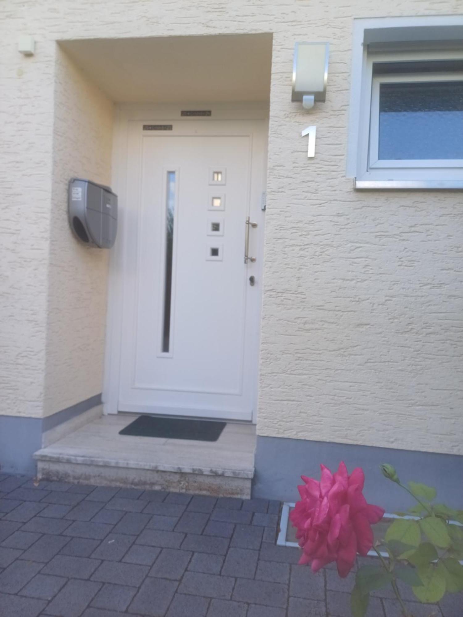 B&B Koeln Zuendorf Екстериор снимка