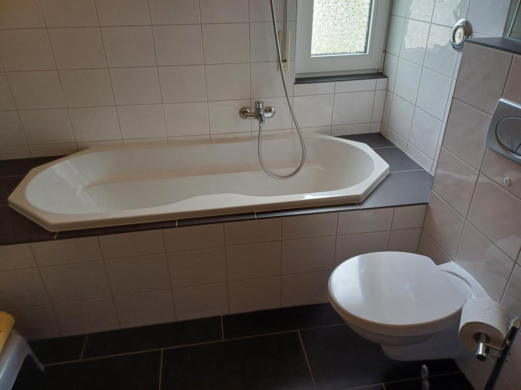 B&B Koeln Zuendorf Екстериор снимка